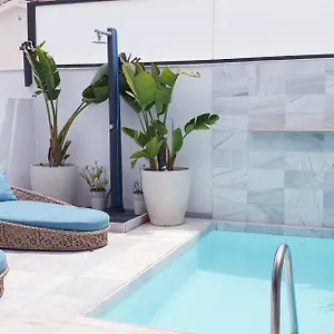 Holiday home Marysol B Con Terraza Y Piscina Privada, Benalmadena